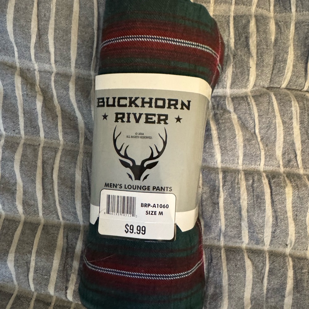 Men’s plaid lounge pants